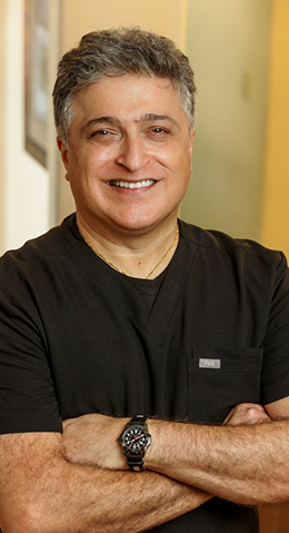 Richardson dentist Doctor Afshin Azmoodeh