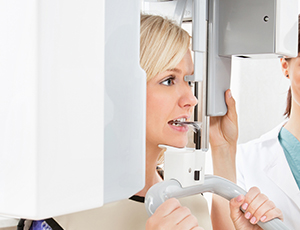 Woman receiving 3D cone beam scan