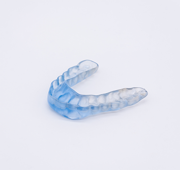 Clear occlusal splint
